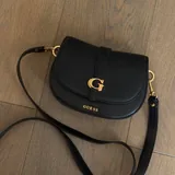 Сумка Guess 1