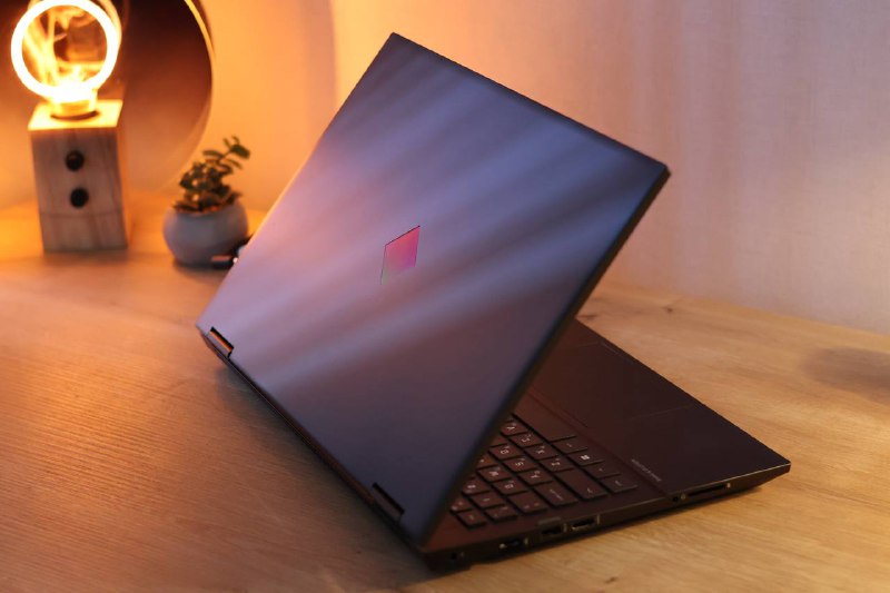 Ноутбук игровой HP OMEN 15-en1022ur 6