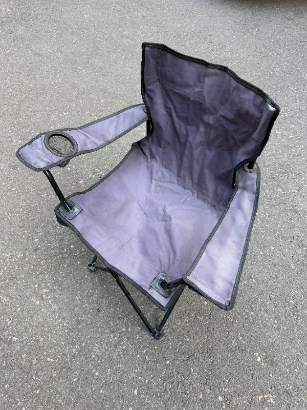 Складной туристический стул с подстаканником 2