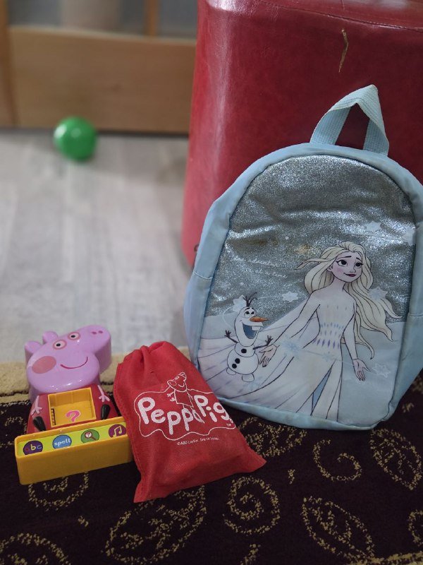 Peppa Pig phonics toy, Lego baby girls set, Frozen bag