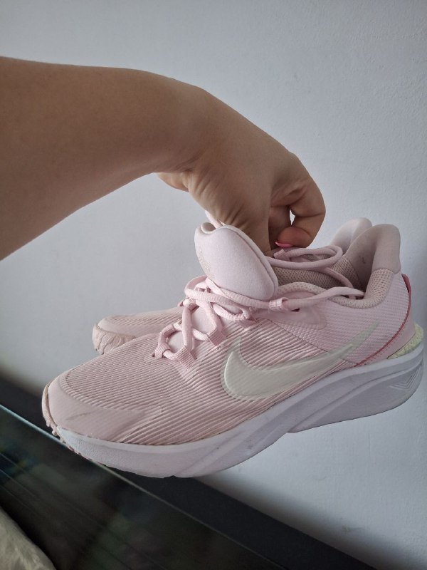 Кроссовки Nike р.36,5 3