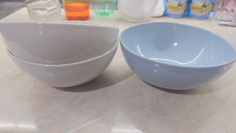 Ручной массажёр, кроссовки Quechua, гирлянда, скатерть, капучинатор, набор тарелок, сито и венчик, подставки, бокалы, стеклянные контейнеры 6