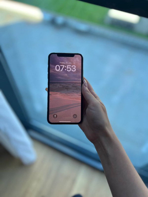 iPhone 13 Pro 128GB, iPhone Xs 64GB, AirPods Pro 2 3