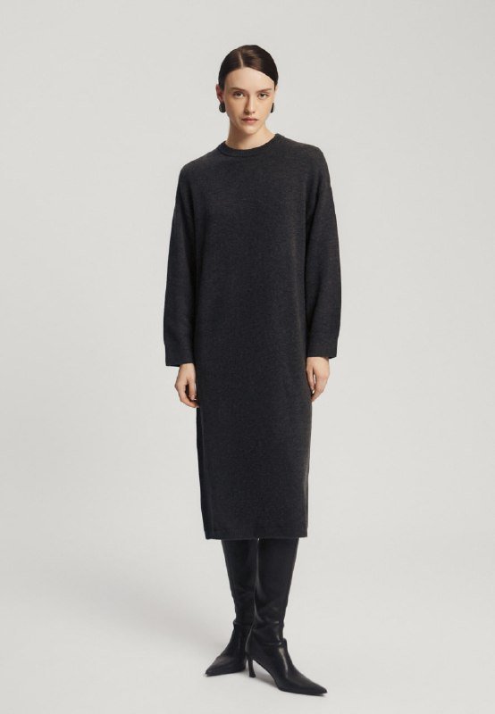 Платье Nume трикотажное кокон размер S 44