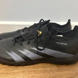 Adidas Predator League сороконожки 1