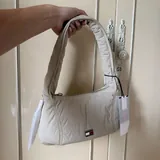 Сумки Tommy Hilfiger, Tommy Jeans 4