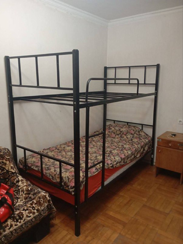 двухъярусная кровать и ортопедический матрас 90x200