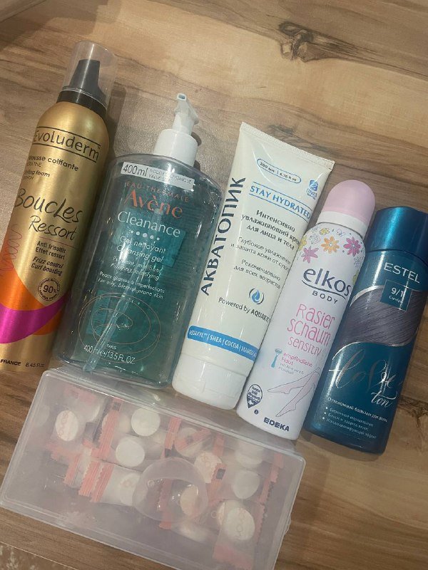 Пенка для укладки волос, гель для умывания, крем для тела, пенка для бритья, бальзам для волос