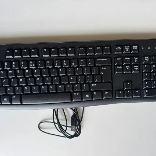 Клавиатура Logitech K120