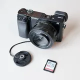 Камера Sony a6000, UV Protector, Имитатор батареи, Карта памяти 1