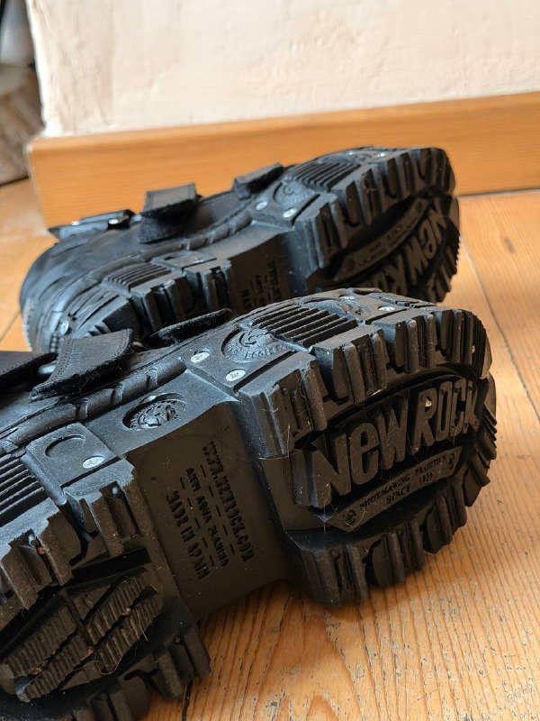 Женские ботинки NewRock размер 37 3
