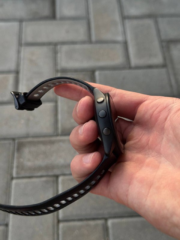 Garmin Forerunner 265 4