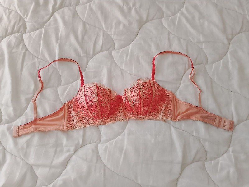 Красивый бюстгалтер новый чашки 75B 2