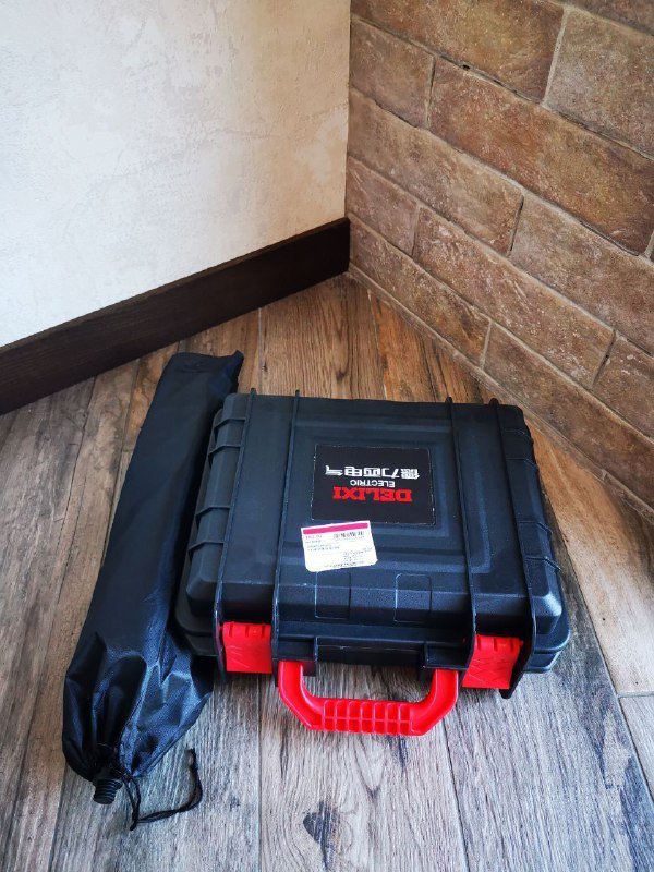 Лазерный уровень DELİXİ 4D профессиональный зелёный лазер 4