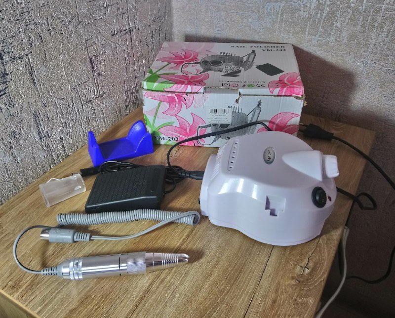 Маникюрный аппарат фрезер полировщик для ногтей