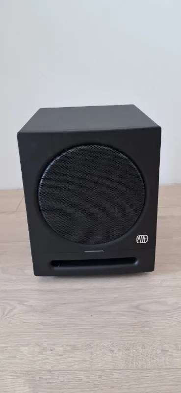 PreSonus Eris Sub 8BT сабвуфер 1