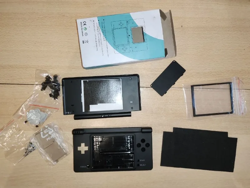 New black shell for Nintendo DSi 1
