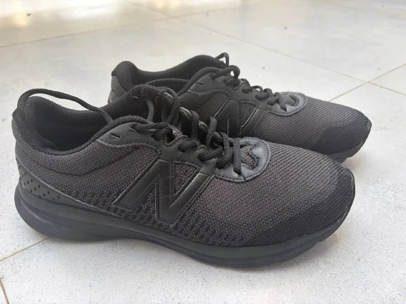 Кроссовки New Balance 411 1