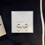 Zara, AirPods, Xbox Controller, подик 2