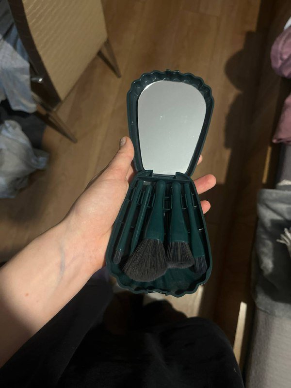 Набор кистей для макияжа с зеркалом 2