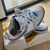 Кроссовки Jordan 1