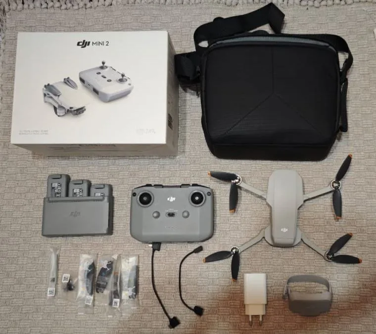 DJI Mini 2 Fly More Combo 1