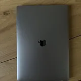MacBook Pro 15 2018 3