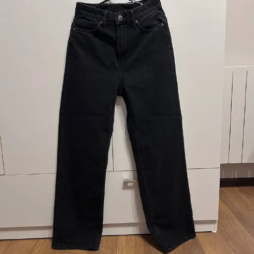Прямые джинсы H&M, джинсы Bershka