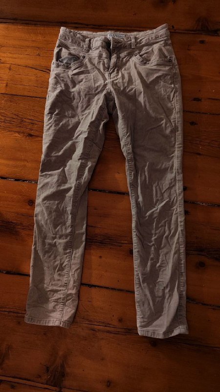 Женские брюки разные цвета 10-15 лари