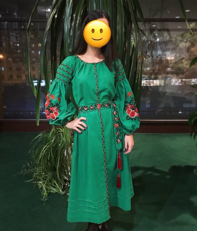 Зеленое платье-вышиванка женское 3