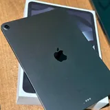 iPad Air 5th gen M1 64GB 3