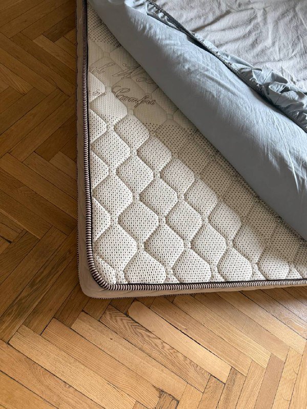 Матрас 200х200 с непромокаемым наматрасником 3