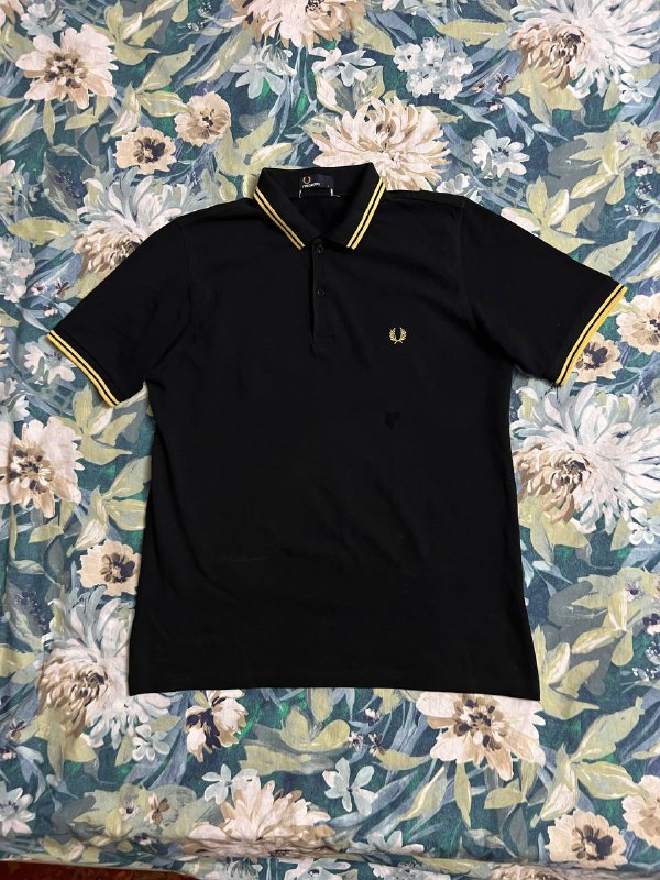 поло Fred Perry, рубашка Gant, кепка Diesel, футболки Kappa, Patagonia, Mammut
