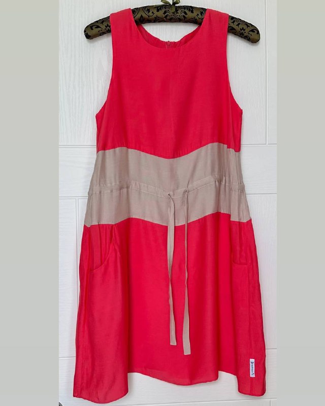 Платье Armani Exchange XS