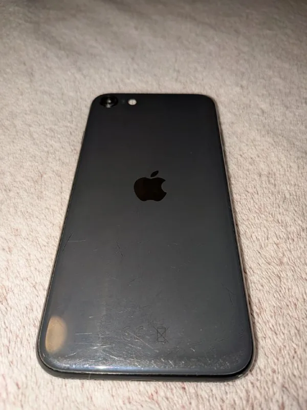 iPhone SE 2 (2020), 64 ГБ 1