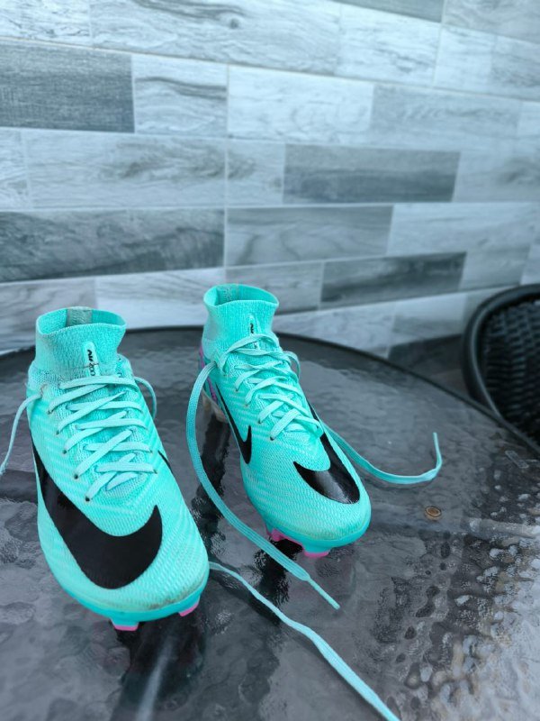 перчатки для бокса, рюкзак Kikka boo, футбольные бутсы 9