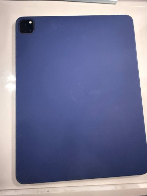 iPad Pro 12.9 и iPhone 15 Pro Max 4