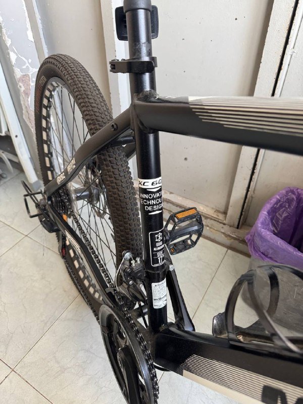 Велосипед алюминиевый каркас с тормозами Shimano и насосом 2