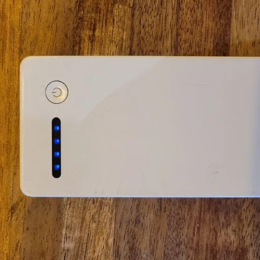 Powerbank IKEA J1326F