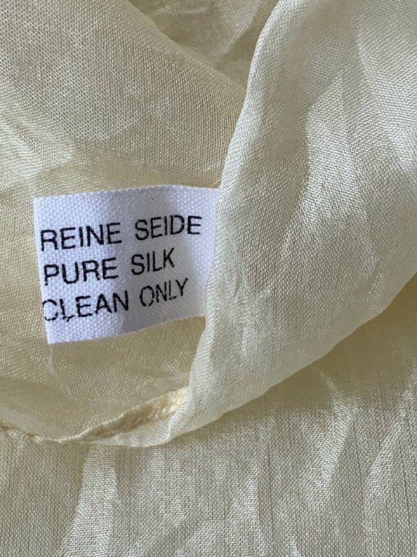 Белые карго-брюки, шёлковый текстиль, брюки H&M клёш 3