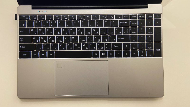 Ноутбук с Intel процессором, 16ГБ RAM, SSD 512ГБ, Full HD 3