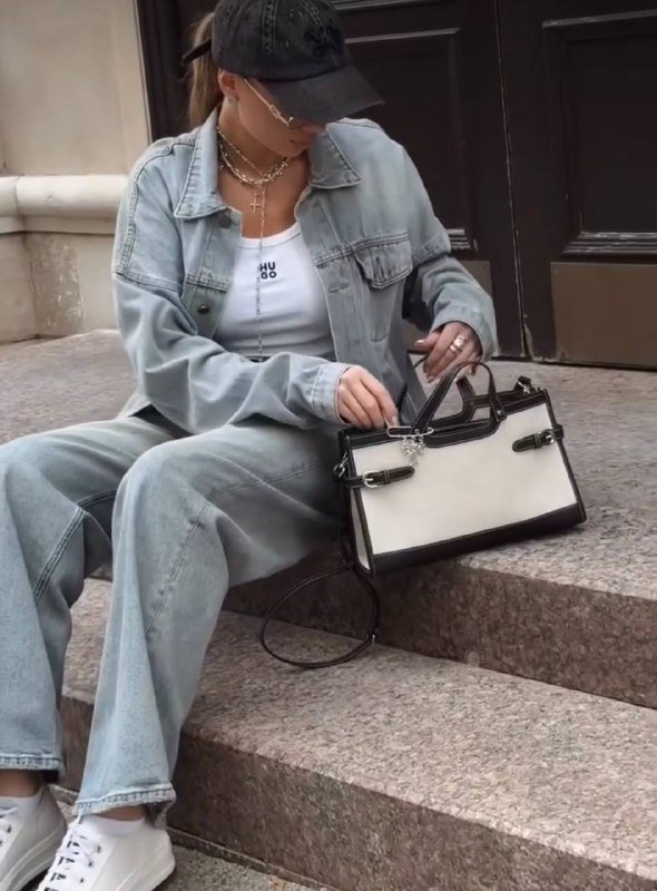 Стильная вместительная сумочка из натуральной кожи через плечо 2