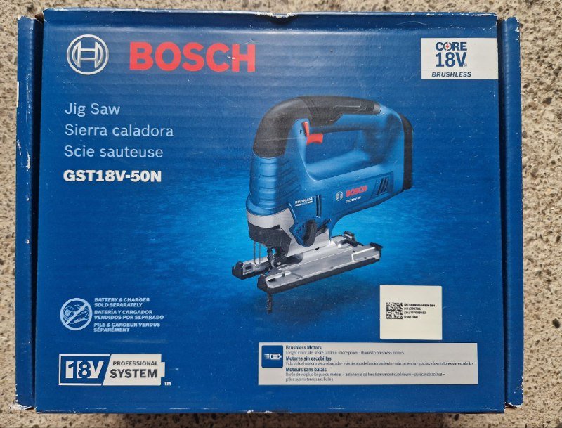Аккумуляторный лобзик Bosch GST18V-50N