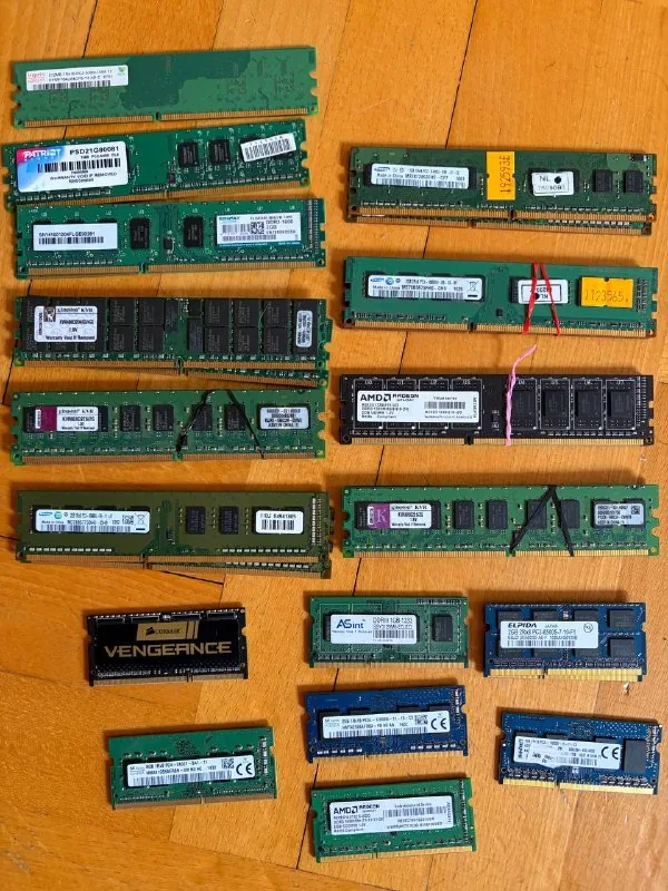 Оперативная память DDR2, DDR3, DDR4 1