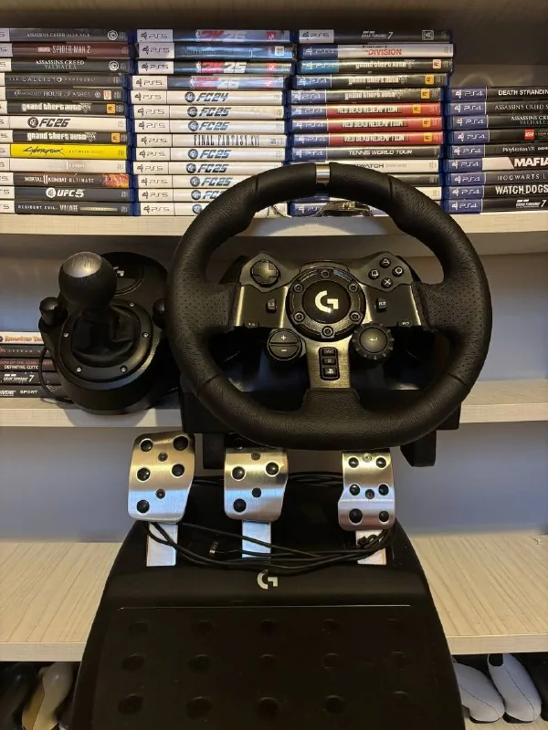 Logitech G23 საჭე პედლებით