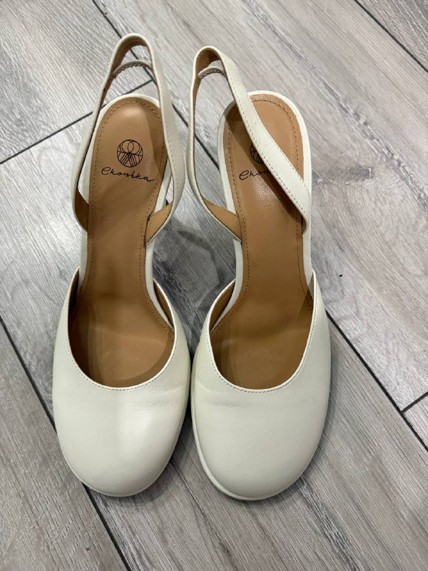 Роскошные кожаные белые туфли ЭКОНИКА 3