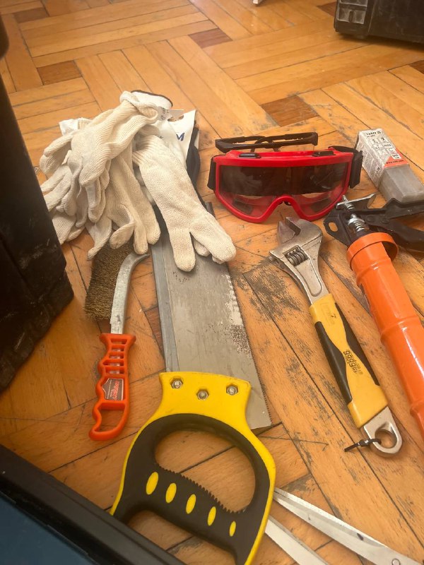 Чемодан с инструментом 6