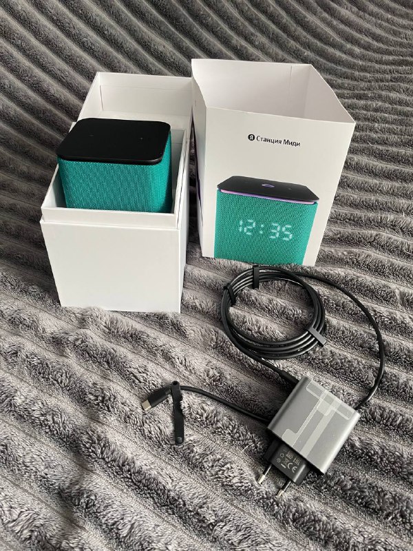 Яндекс Станция Миди в отличном состоянии 2