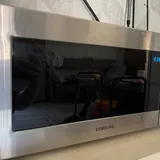 Микроволновка Samsung, духовка, пылесос, пароочиститель, набор посуды 2