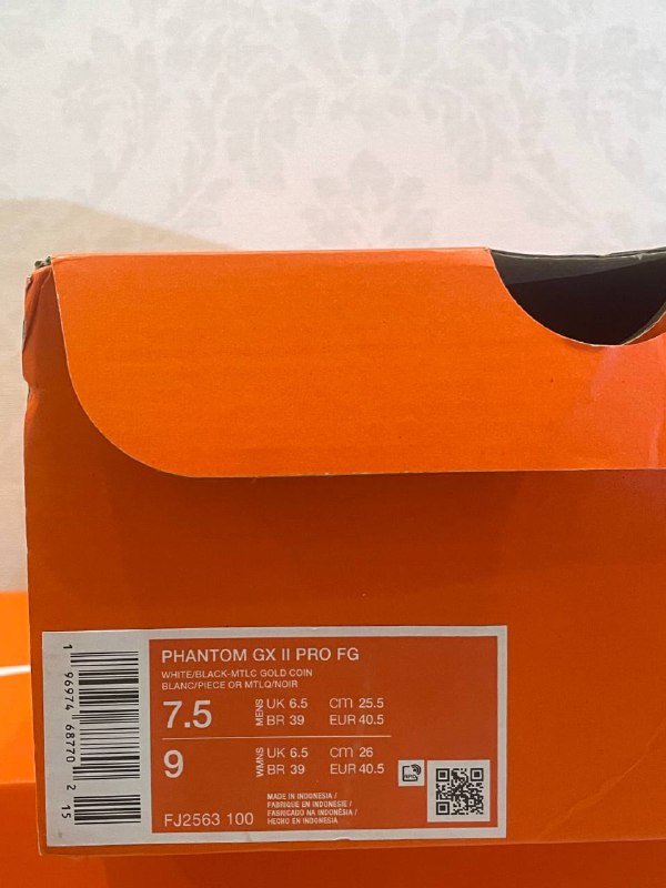 Футбольные сороконожки Nike 38-39 размер 6